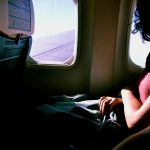 Consejos para desobstruir tus oídos si viajas en avión