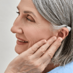 Guía para garantizar el rendimiento óptimo de los dispositivos auditivos
